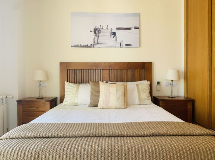 Image No.9-2 Bed Apartment for sale