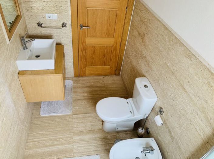 Image No.17-2 Bed Apartment for sale