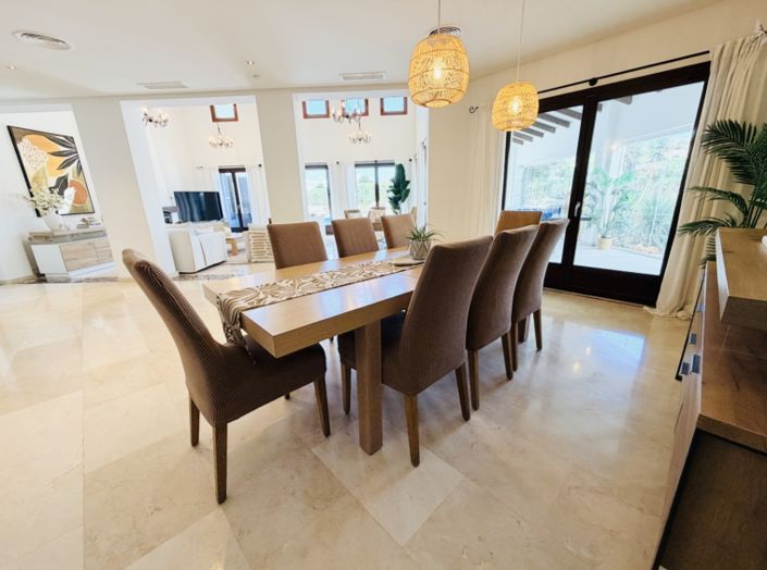 Image No.14-Villa de 5 chambres à vendre à El Valle Golf Resort