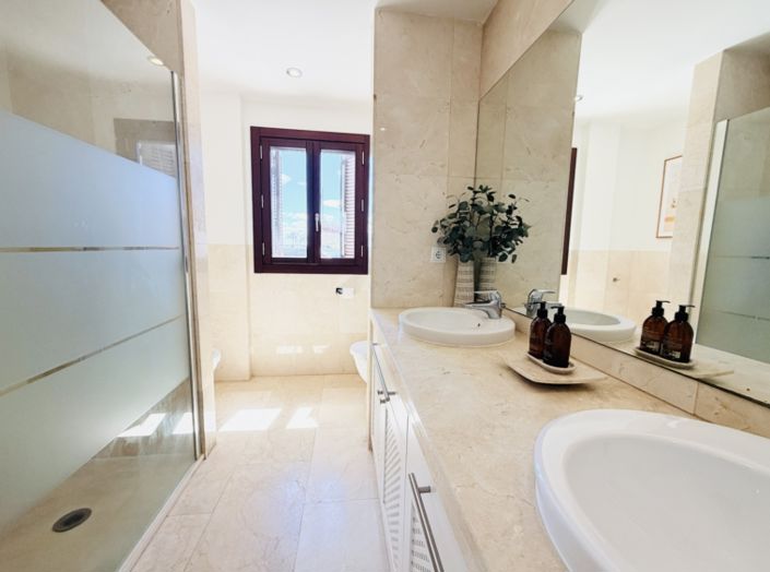 Image No.37-Villa de 5 chambres à vendre à El Valle Golf Resort