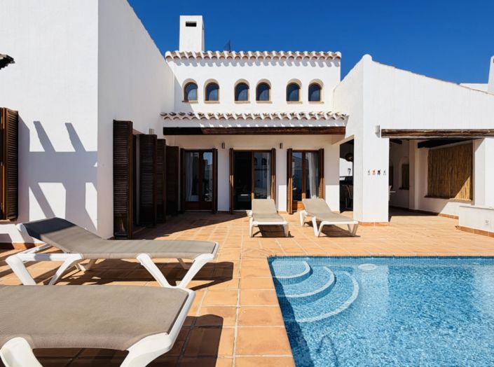 Image No.9-3 Bed Villa for sale