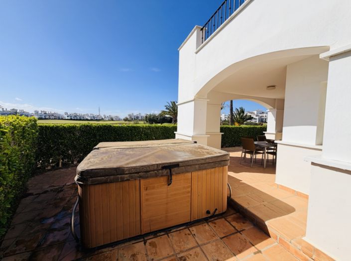 Image No.16-2 Bed Townhouse for sale