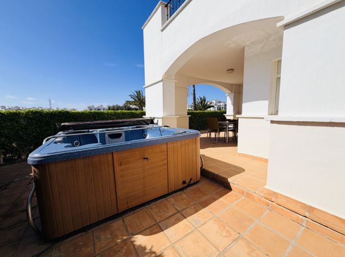 Image No.17-2 Bed Townhouse for sale