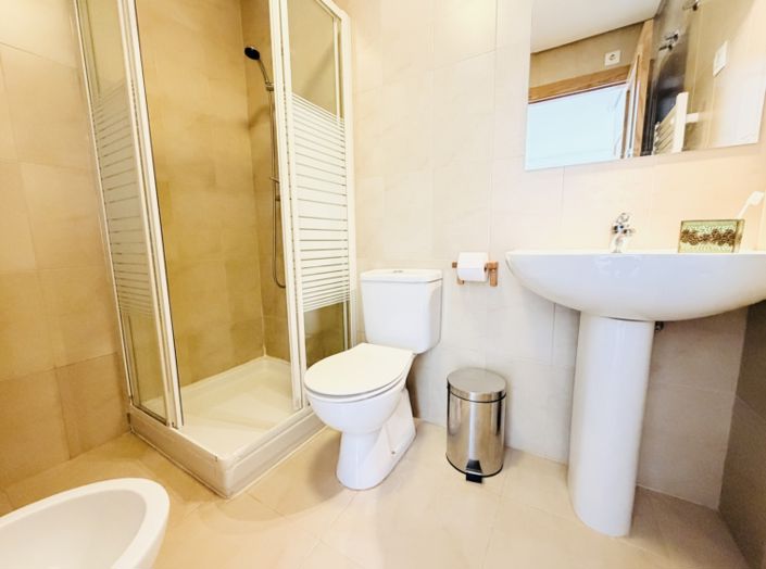 Image No.24-2 Bed Townhouse for sale