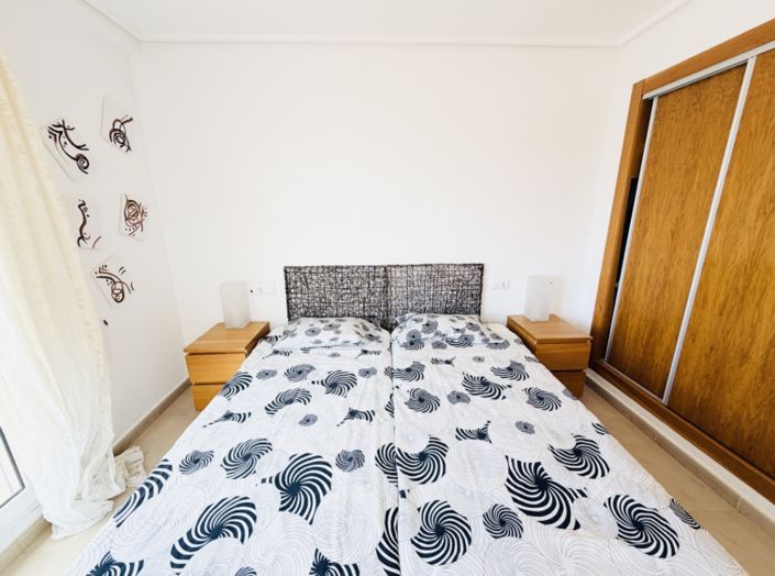 Image No.28-2 Bed Townhouse for sale