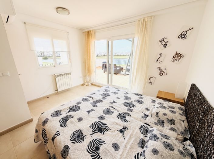 Image No.30-2 Bed Townhouse for sale