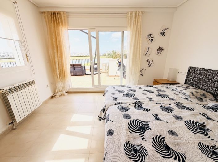 Image No.31-2 Bed Townhouse for sale