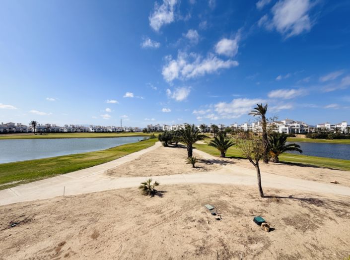 Image No.38-2 Bed Townhouse for sale