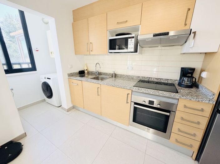 Image No.25-2 Bed Apartment for sale