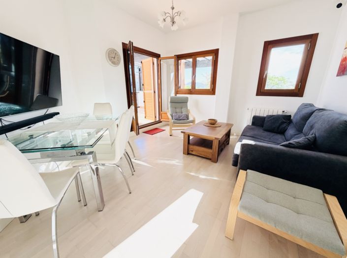Image No.11-2 Bed Apartment for sale