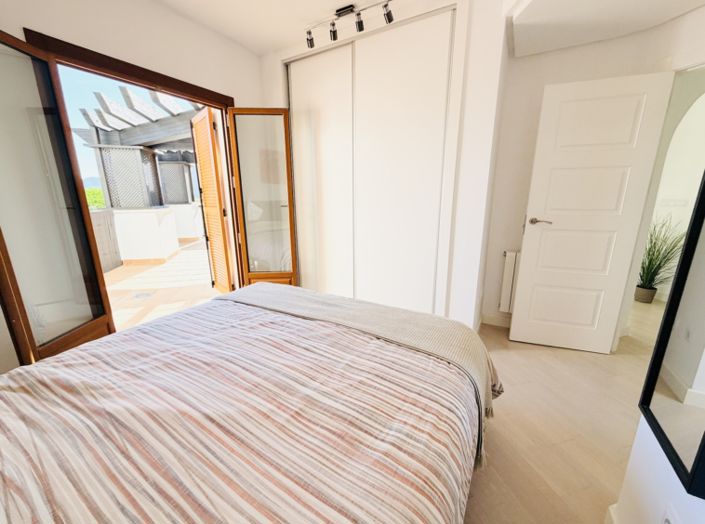 Image No.21-2 Bed Apartment for sale
