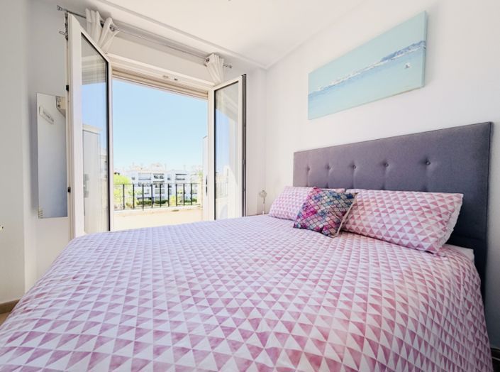 Image No.19-2 Bed Apartment for sale