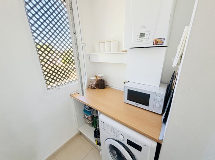 Image No.24-2 Bed Apartment for sale