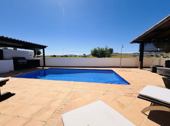 Image No.10-4 Bed Villa for sale