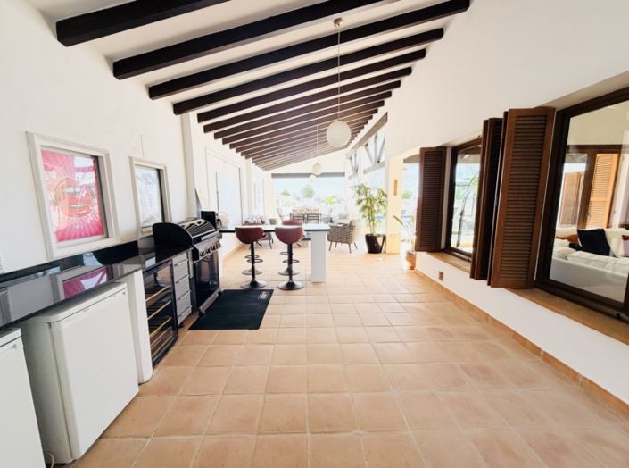 Image No.32-4 Bed Villa for sale