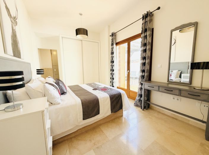 Image No.35-4 Bed Villa for sale