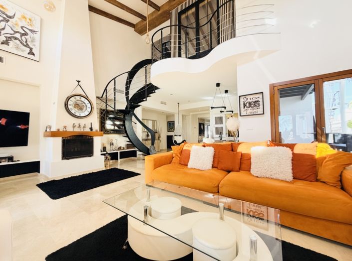 Image No.5-4 Bed Villa for sale