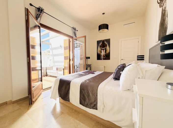Image No.41-4 Bed Villa for sale