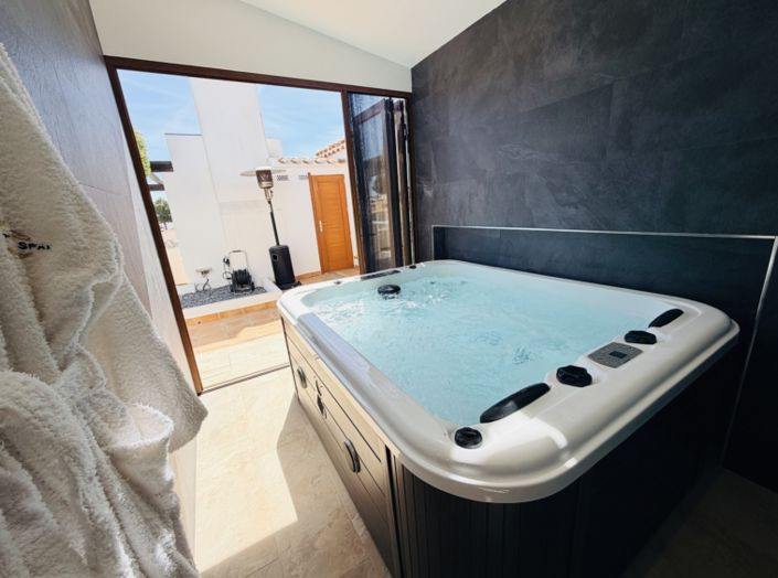 Image No.47-4 Bed Villa for sale
