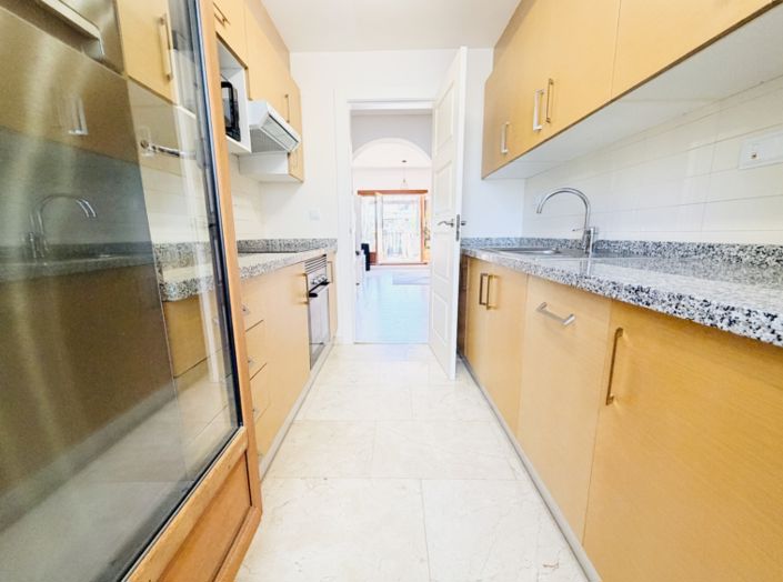 Image No.13-2 Bed Apartment for sale