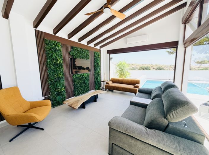 Image No.20-4 Bed Villa for sale