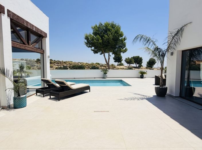 Image No.22-4 Bed Villa for sale