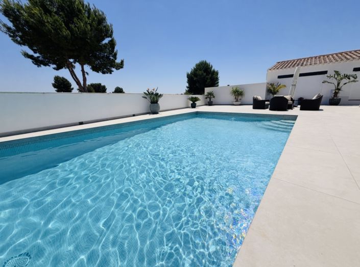 Image No.32-4 Bed Villa for sale