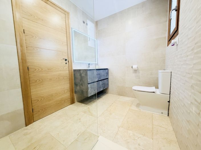Image No.43-4 Bed Villa for sale