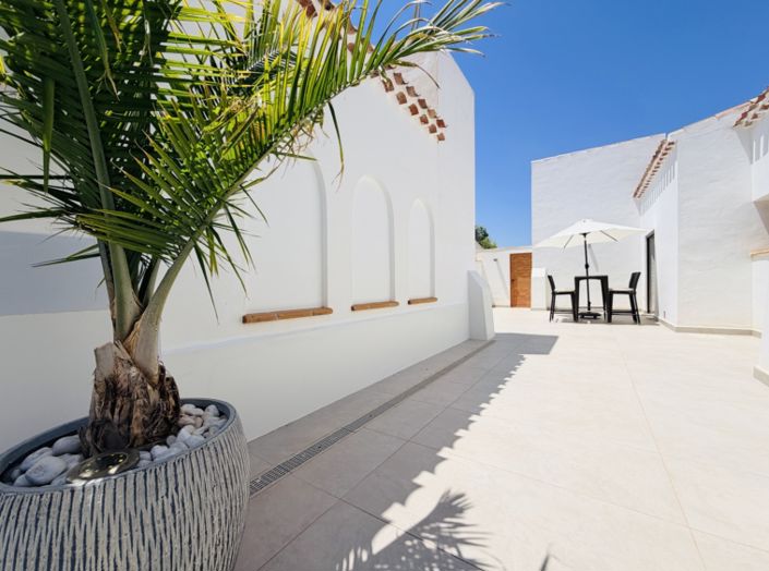 Image No.48-4 Bed Villa for sale