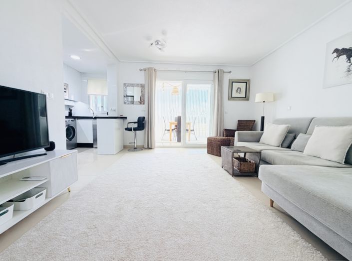 Image No.3-2 Bed Townhouse for sale