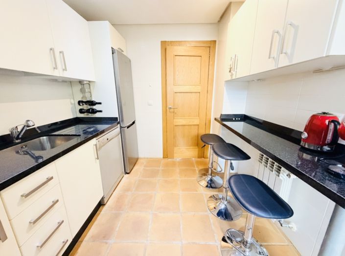 Image No.12-2 Bed Apartment for sale