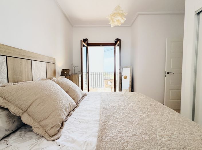 Image No.16-2 Bed Apartment for sale