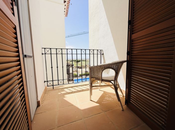 Image No.19-2 Bed Apartment for sale