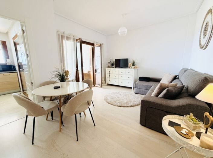Image No.2-2 Bed Apartment for sale