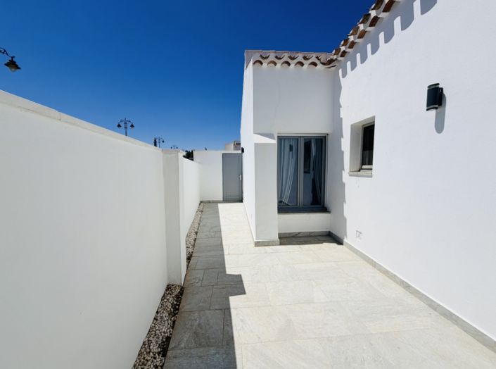 Image No.27-4 Bed Villa for sale