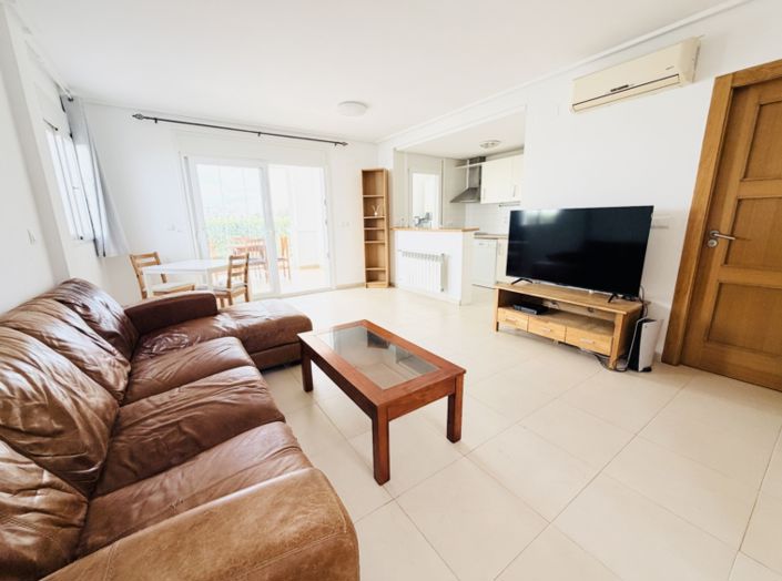 Image No.3-3 Bed Townhouse for sale