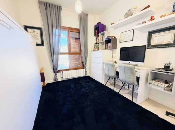 Image No.16-2 Bed Apartment for sale