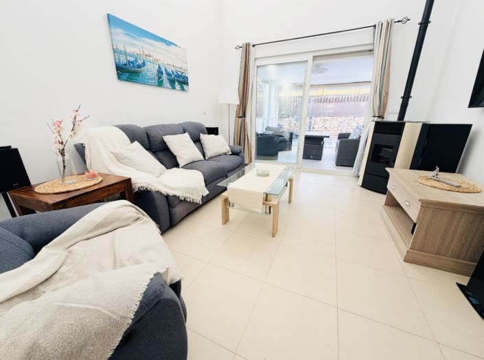 Image No.3-2 Bed Villa for sale
