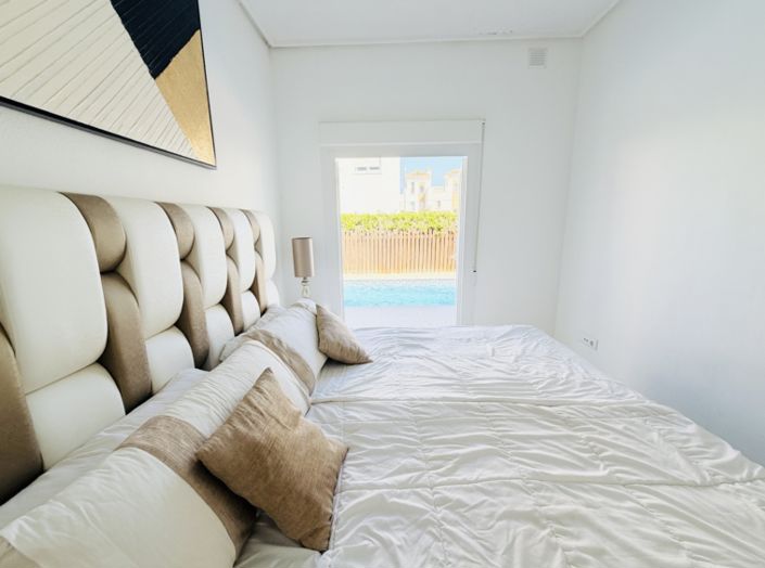 Image No.21-2 Bed Villa for sale