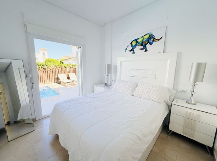 Image No.23-2 Bed Villa for sale