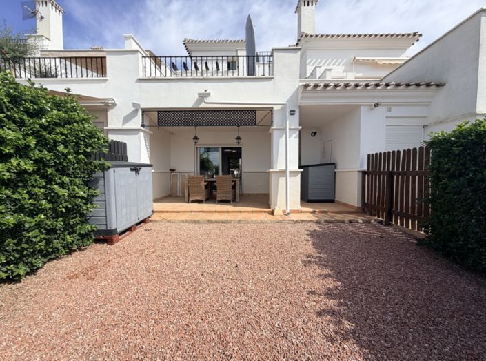 Image No.13-2 Bed Townhouse for sale