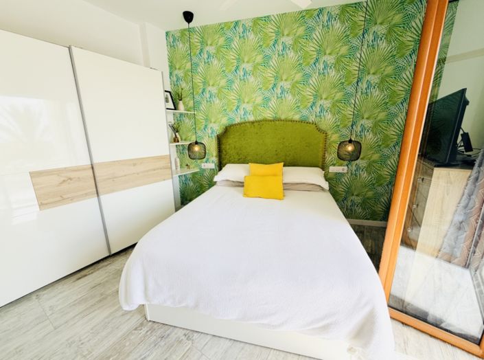 Image No.26-2 Bed Apartment for sale