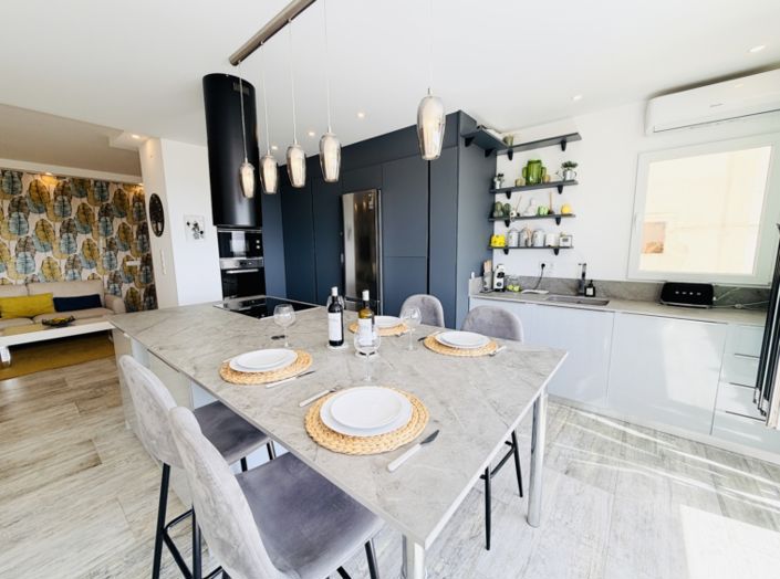 Image No.10-2 Bed Apartment for sale
