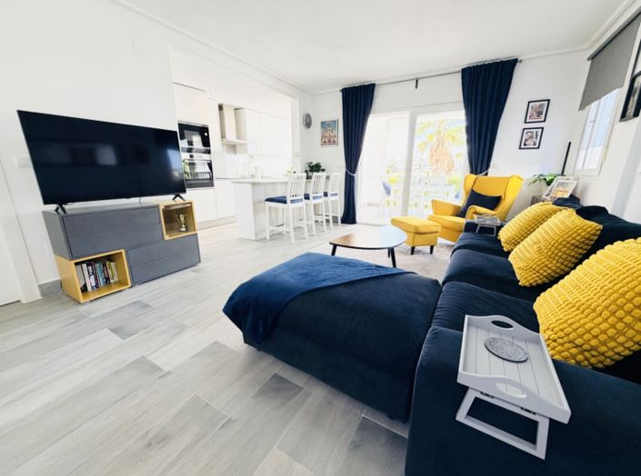 Image No.4-2 Bed Townhouse for sale