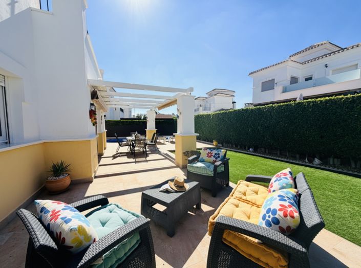 Image No.15-3 Bed Villa for sale