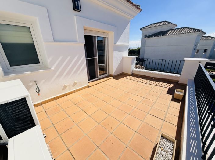 Image No.34-3 Bed Villa for sale