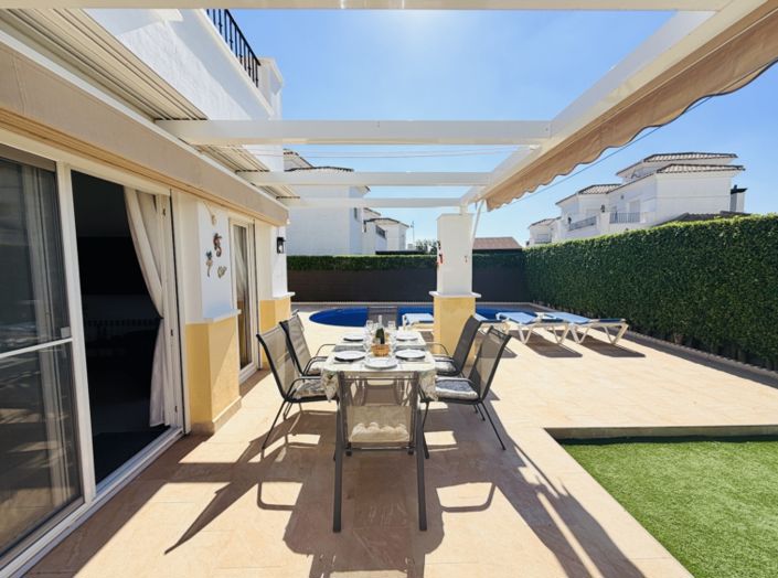 Image No.37-3 Bed Villa for sale