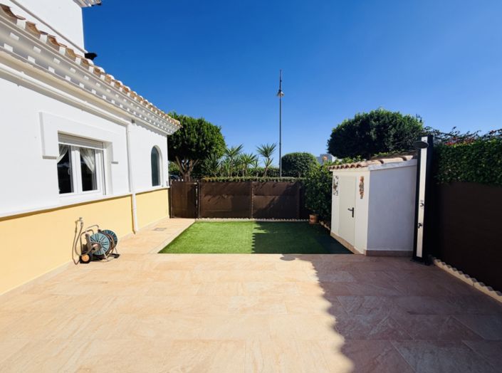 Image No.42-3 Bed Villa for sale