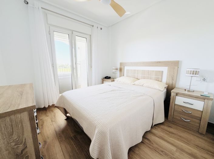 Image No.18-2 Bed Apartment for sale