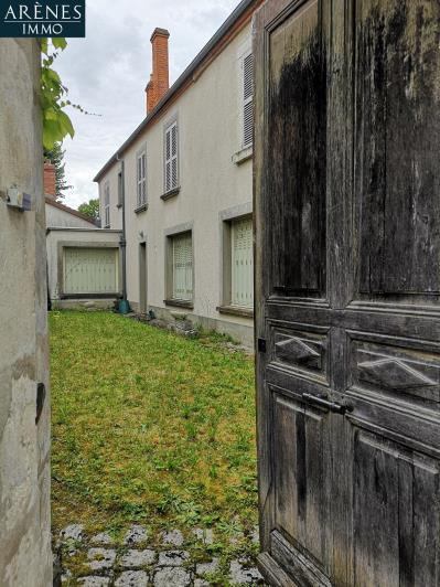 Image No.1-Maison de 6 chambres à vendre à Chârost